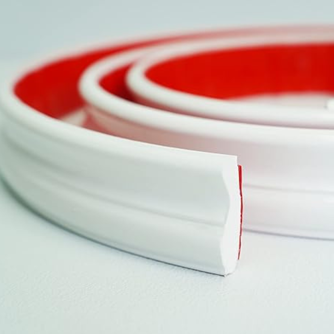 Selbstklebende und flexible Wandverkleidung